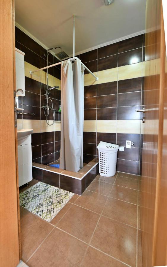 Apartman Jakov Rakovica Exterior foto