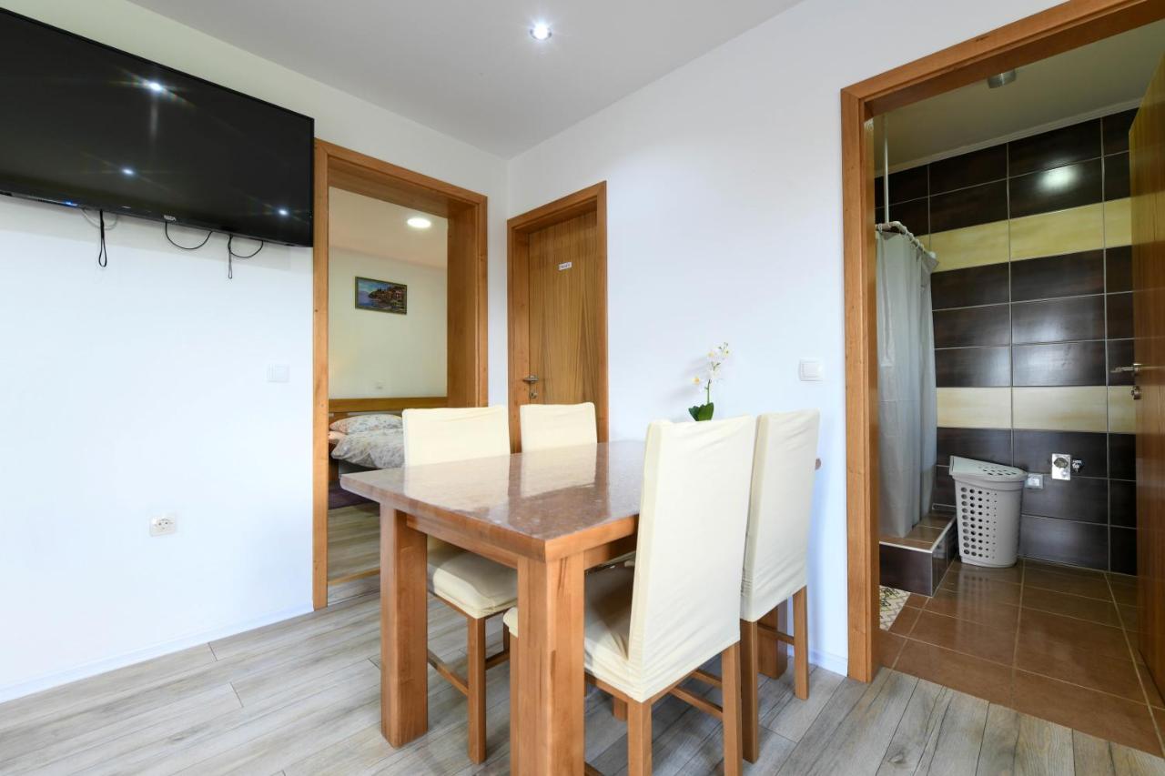 Apartman Jakov Rakovica Exterior foto