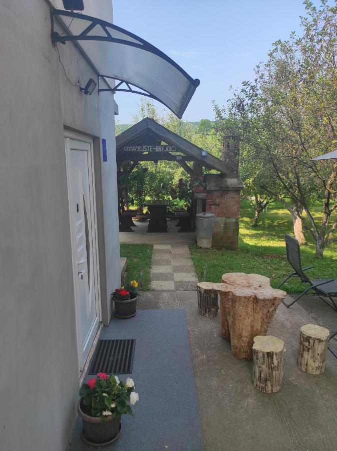 Apartman Jakov Rakovica Exterior foto